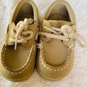 Baby sperry